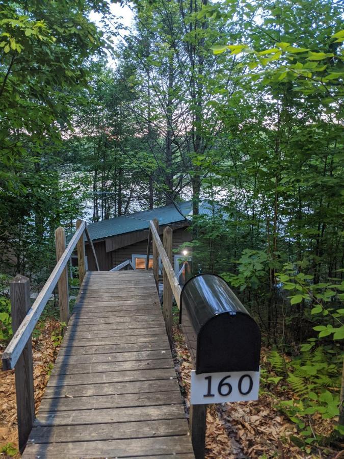 Villa Panoramic Water Views , Cozy House In Henniker ,Nh Exterior foto